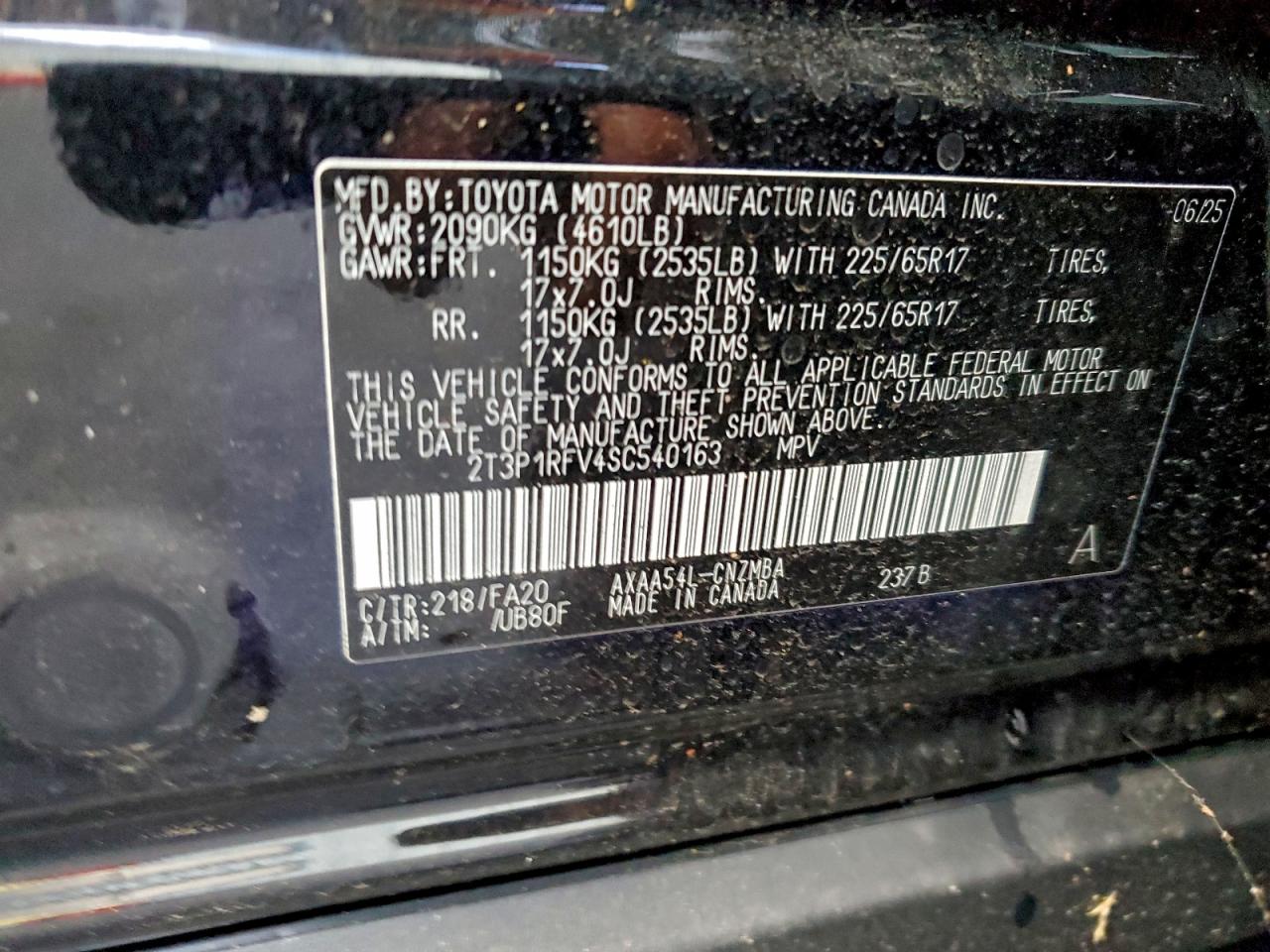 2025 TOYOTA RAV4 XLE photo 12