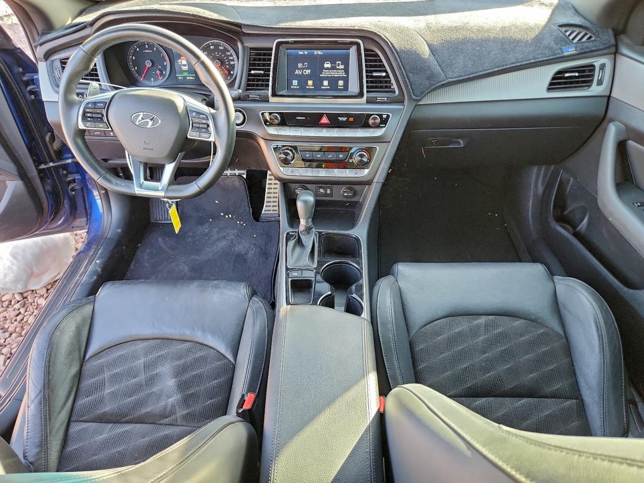 2018 HYUNDAI SONATA SPORT photo 8