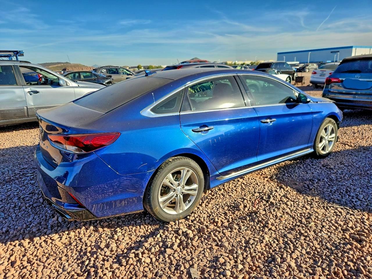 2018 HYUNDAI SONATA SPORT photo 3