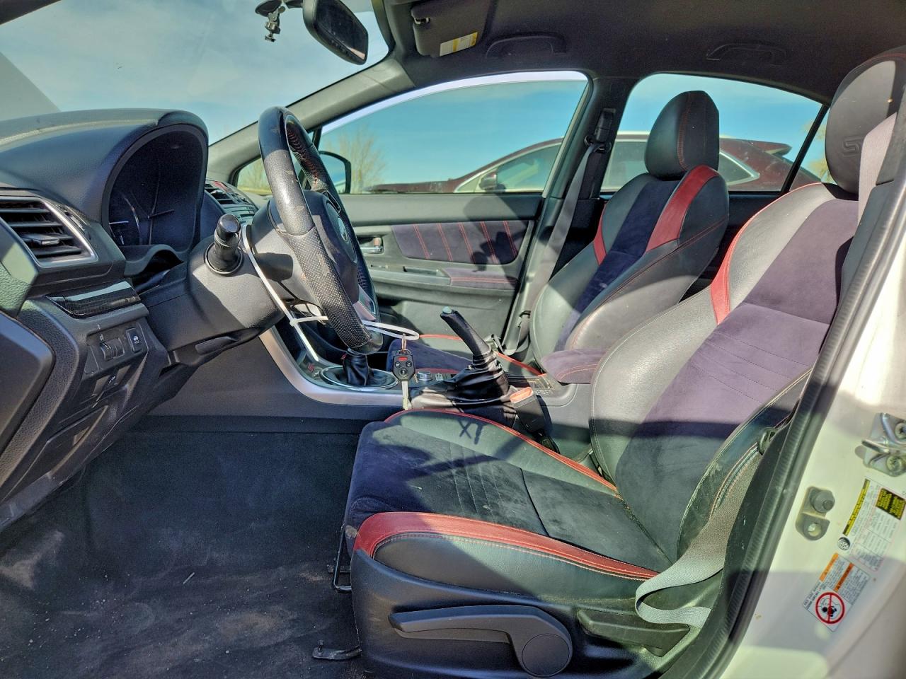 2015 SUBARU WRX STI photo 7