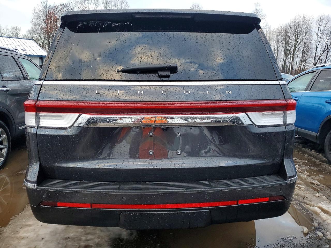 2024 LINCOLN NAVIGATOR RESERVE photo 11