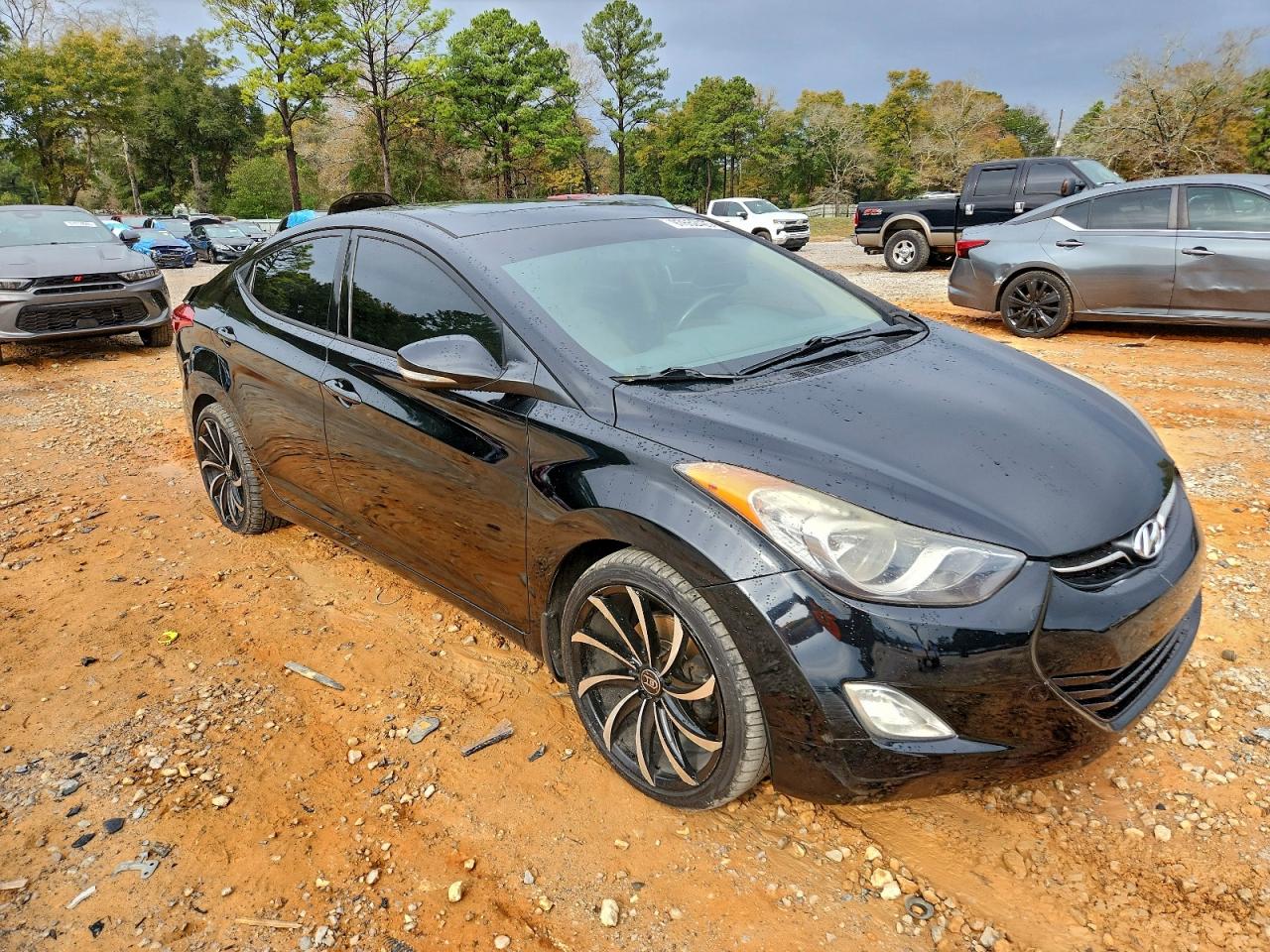 2013 HYUNDAI ELANTRA GLS photo 4