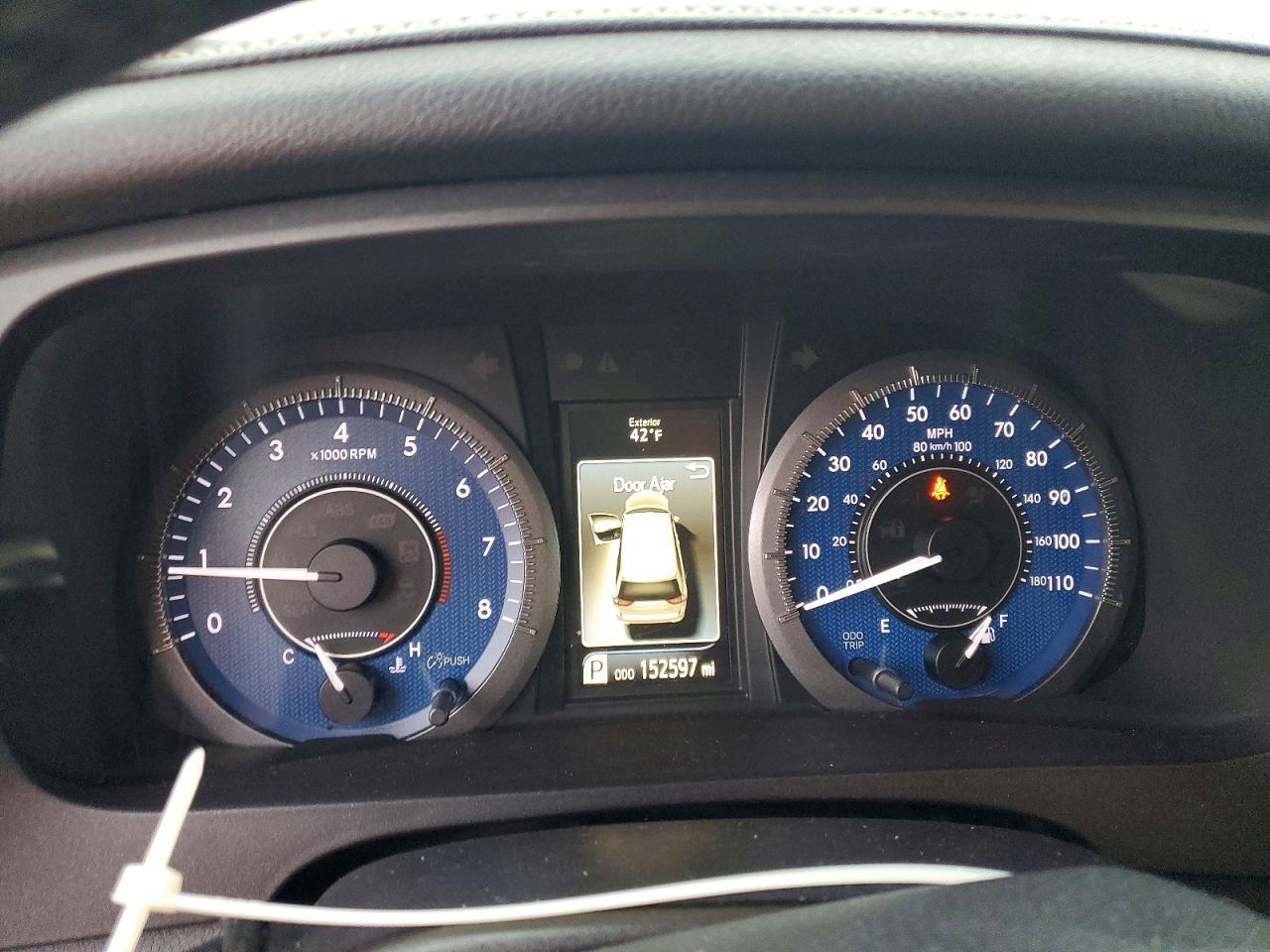 2015 TOYOTA SIENNA XLE photo 9
