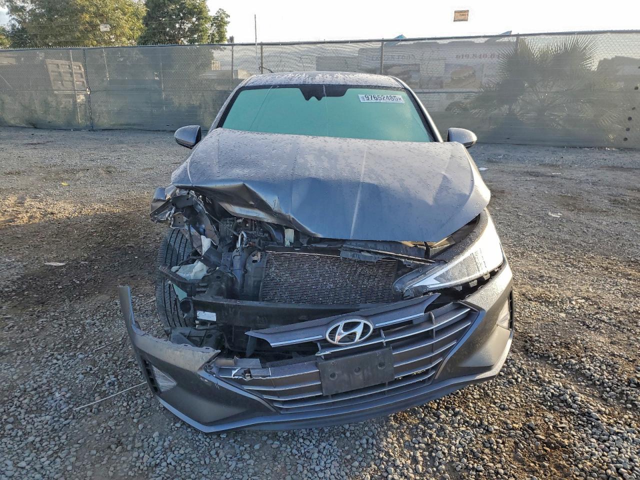 2019 HYUNDAI ELANTRA SEL photo 5