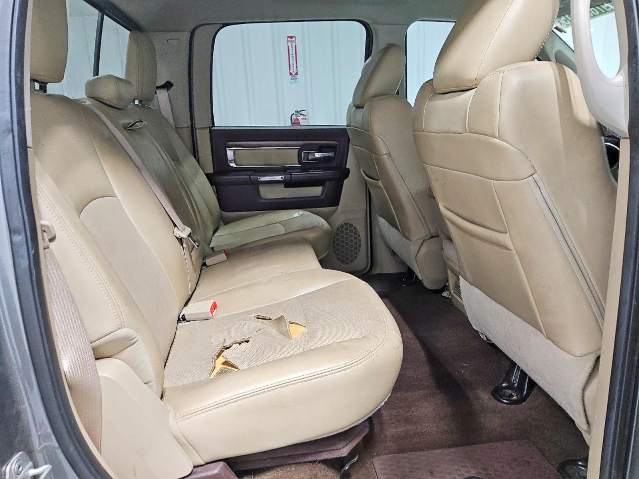 2013 RAM 1500 LARAMIE photo 10