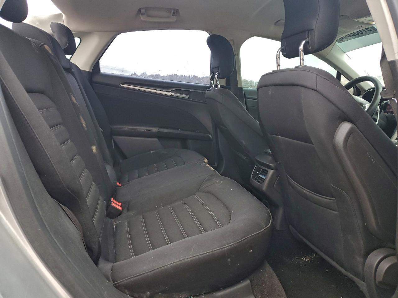 2013 FORD FUSION SE photo 10