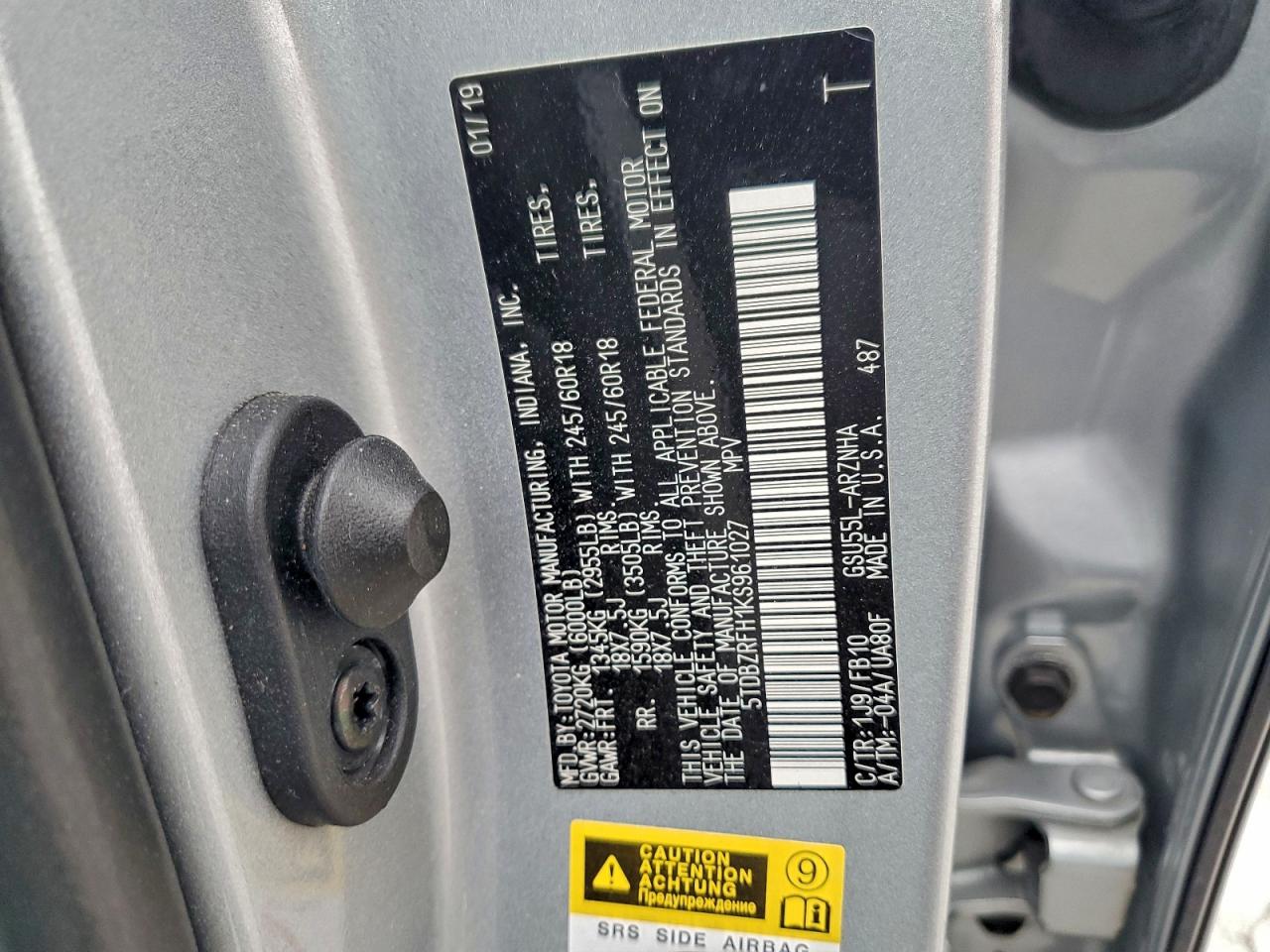 2019 TOYOTA HIGHLANDER LE photo 13