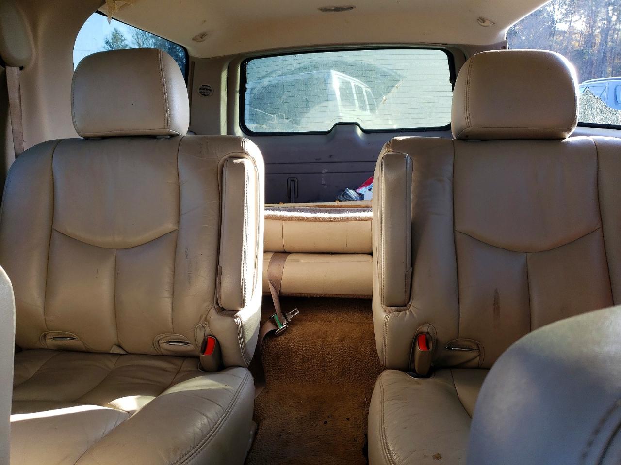 2003 CHEVROLET SUBURBAN K1500 photo 10