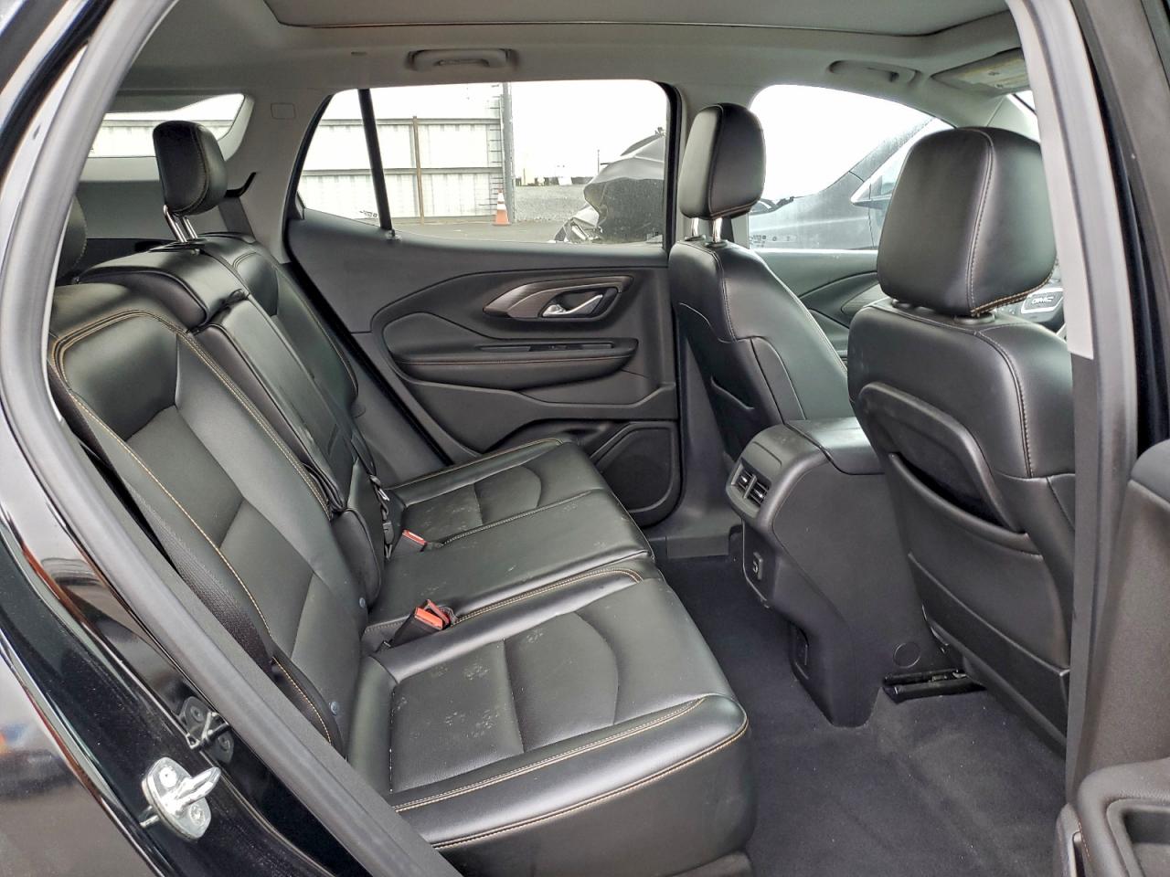 2019 GMC TERRAIN SLT photo 11