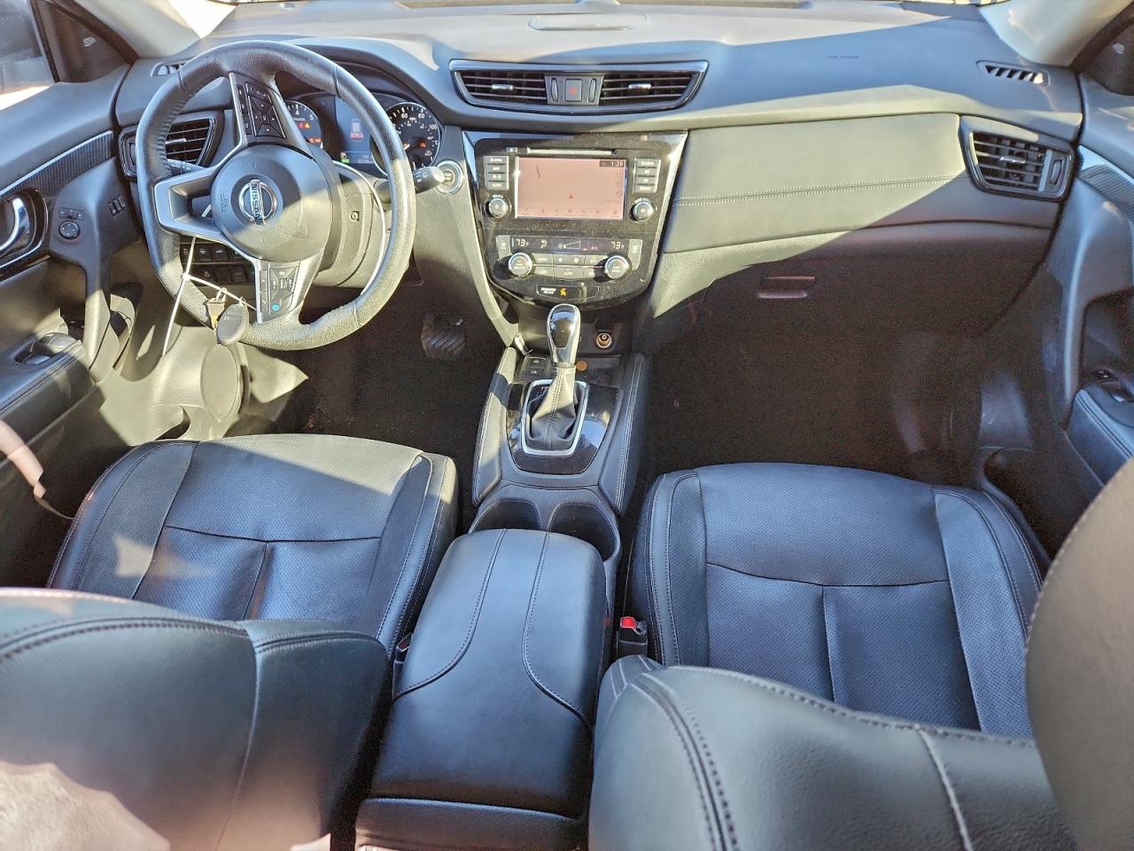 2019 NISSAN ROGUE S photo 8