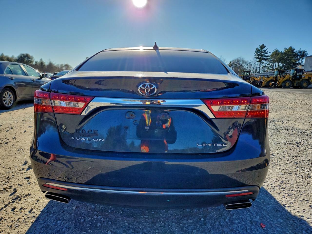 2016 TOYOTA AVALON XLE photo 6