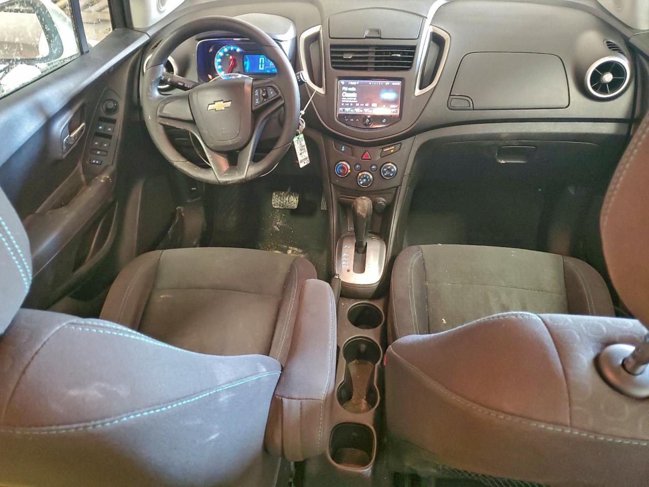 2015 CHEVROLET TRAX LS photo 8