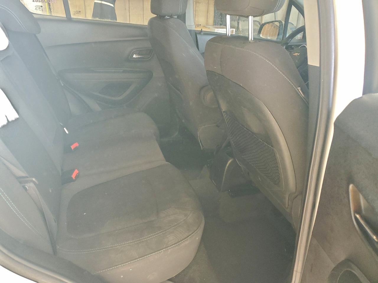 2015 CHEVROLET TRAX LS photo 11