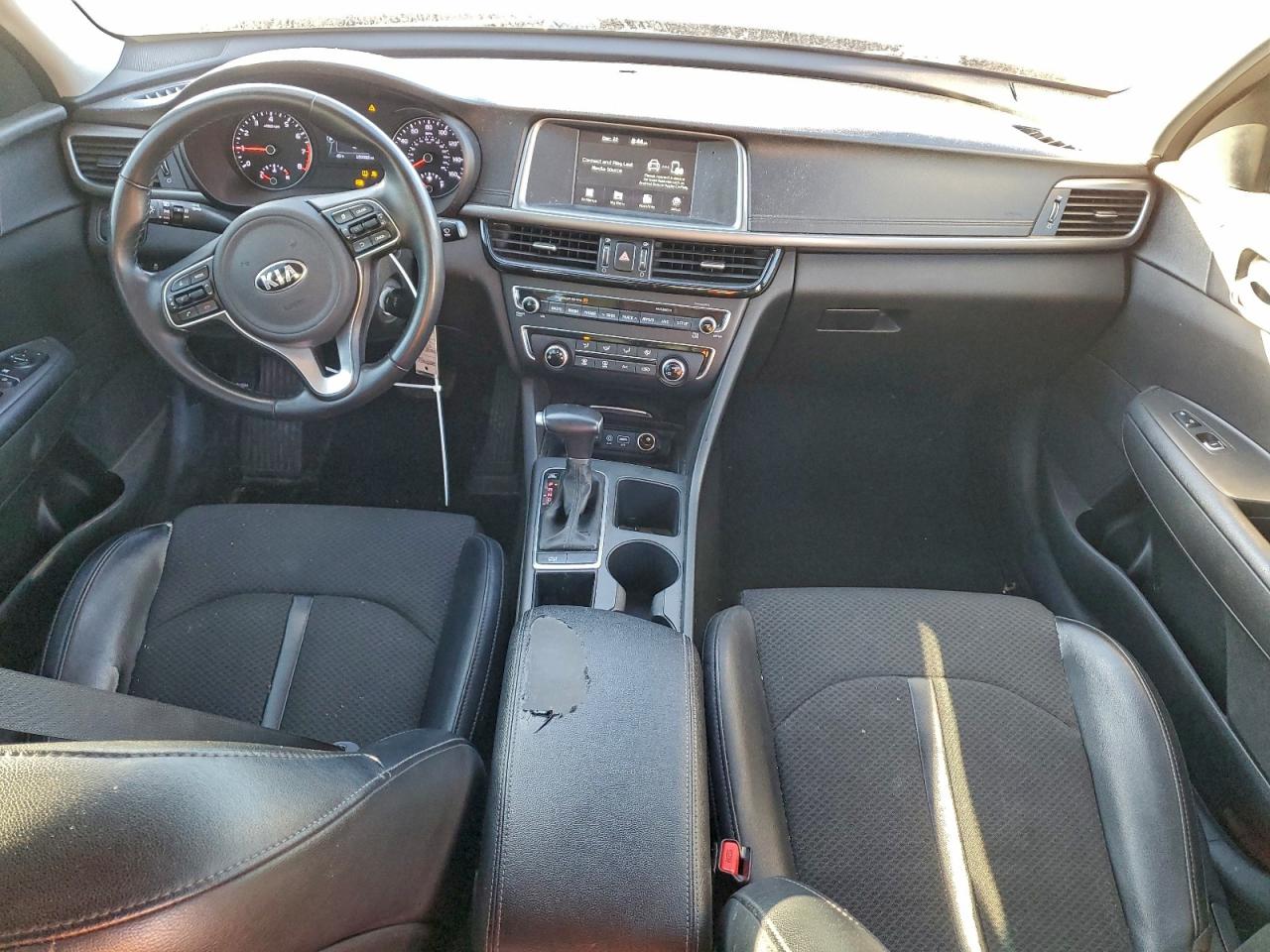 2018 KIA OPTIMA LX photo 8