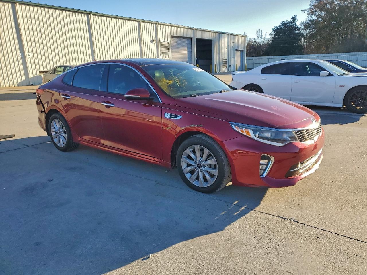 2018 KIA OPTIMA LX photo 4