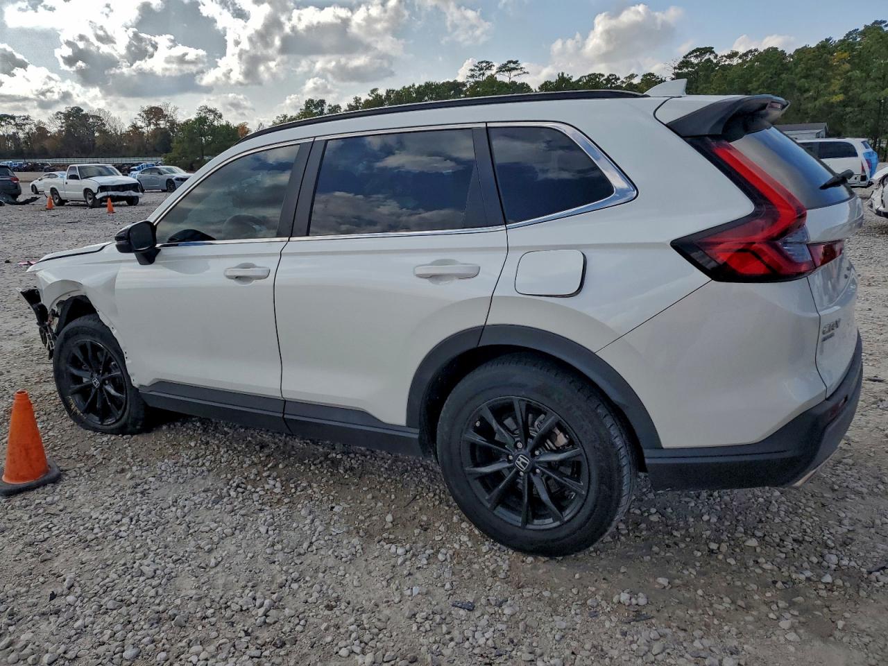 2024 HONDA CR-V SPORT-L photo 2