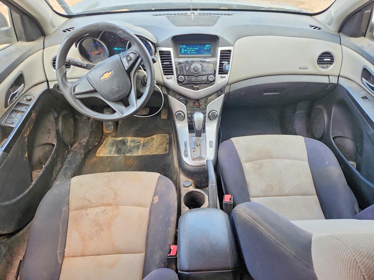 2015 CHEVROLET CRUZE LS photo 8