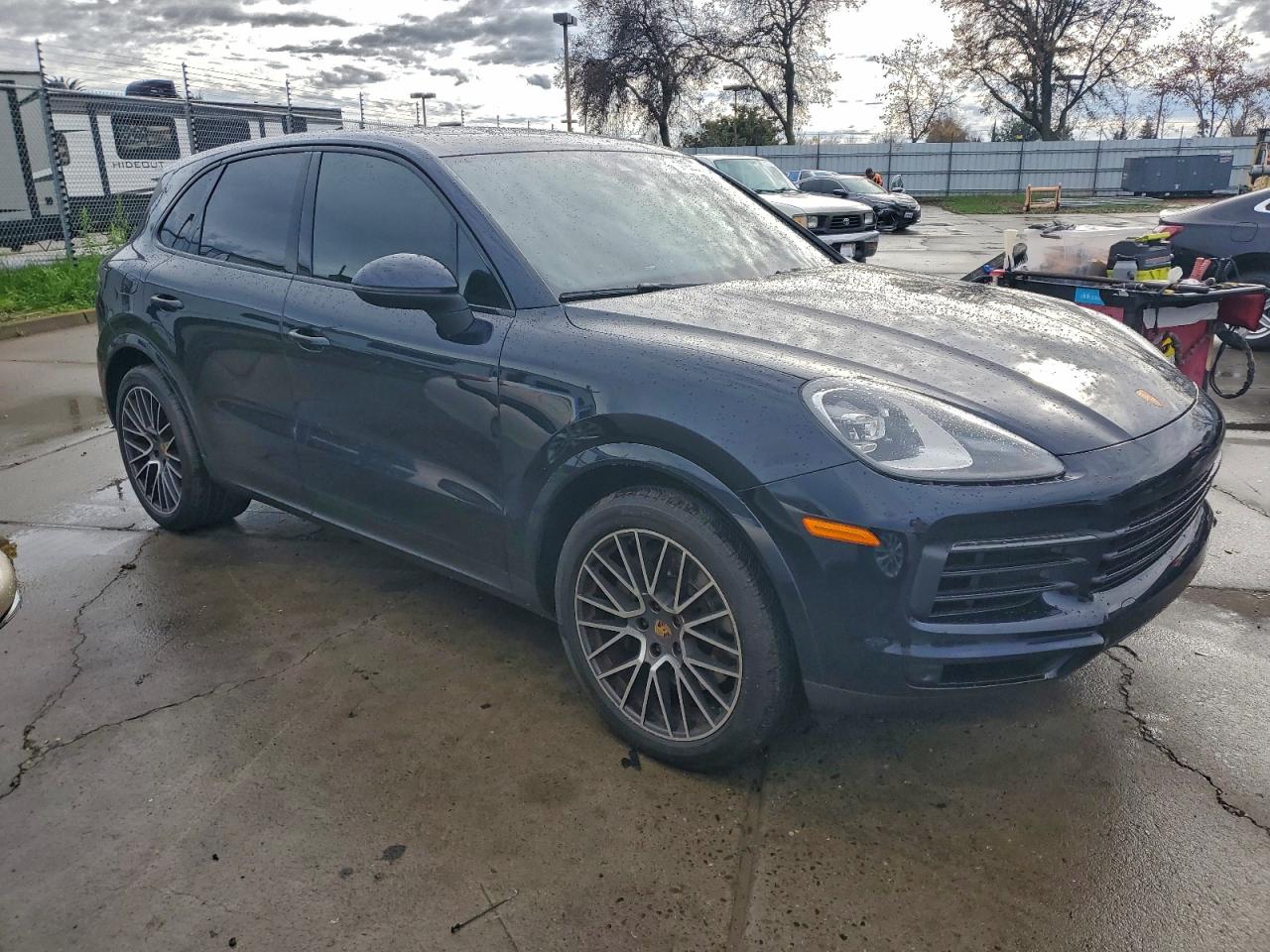 2021 PORSCHE CAYENNE photo 4