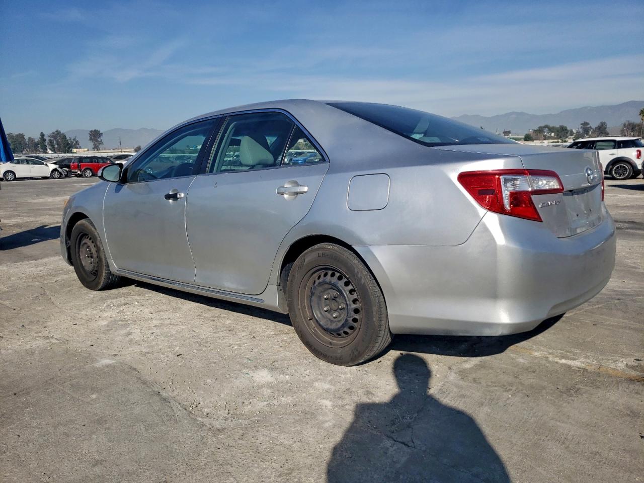 2014 TOYOTA CAMRY L photo 2