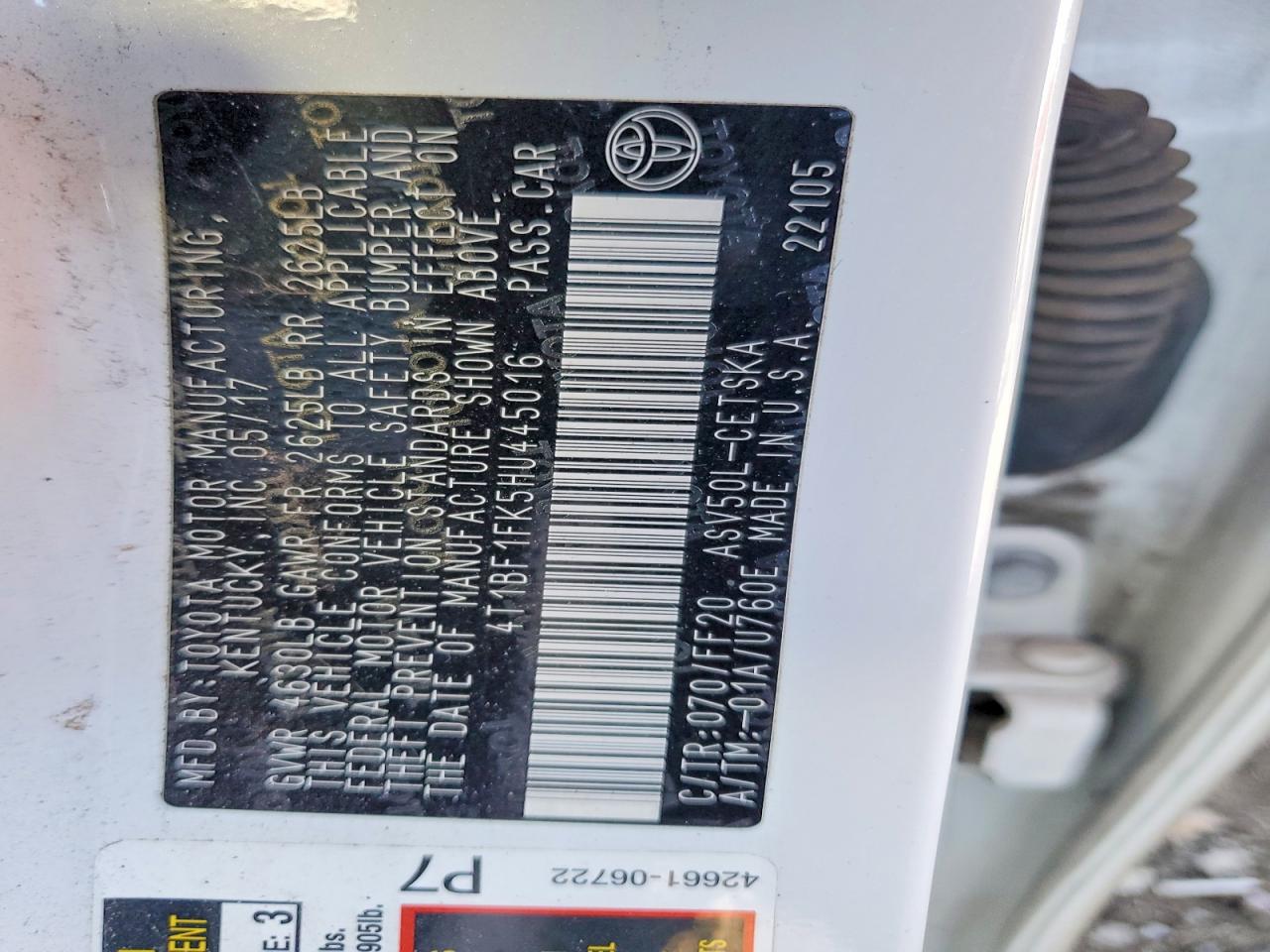 2017 TOYOTA CAMRY LE photo 12