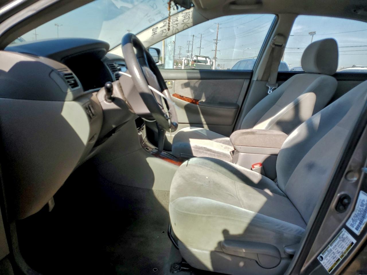 2008 TOYOTA COROLLA CE photo 7
