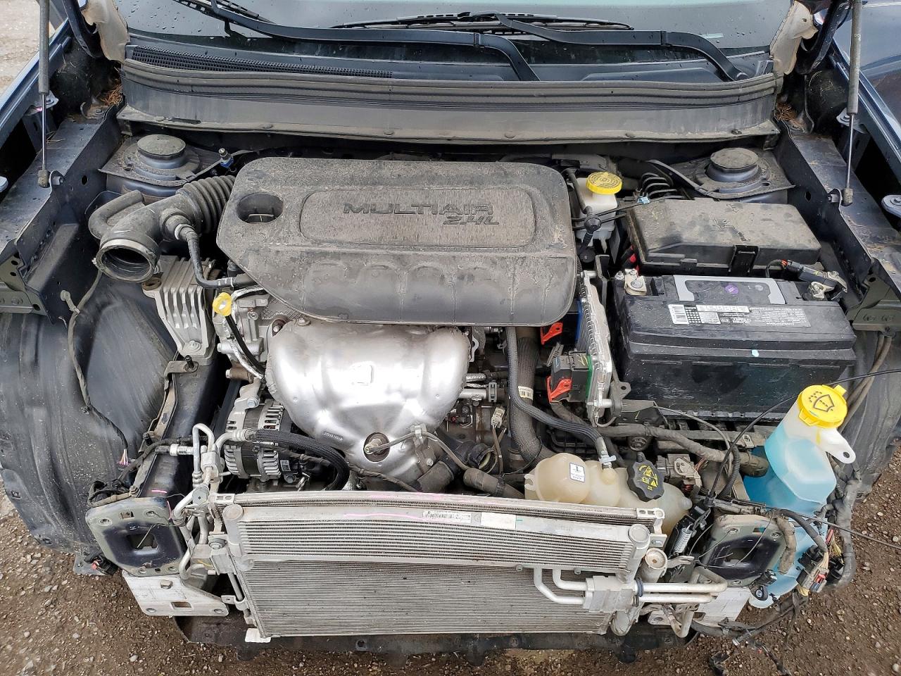 2019 JEEP CHEROKEE LATITUDE photo 12