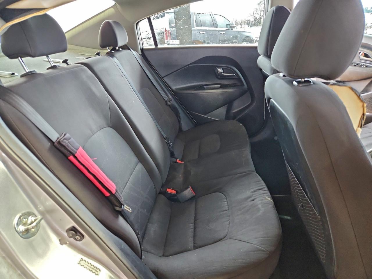 2016 KIA RIO LX photo 19