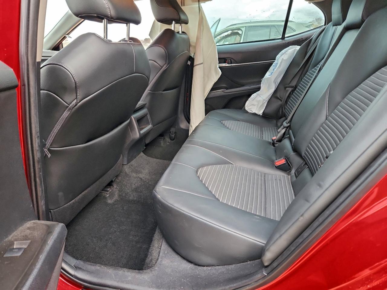 2021 TOYOTA CAMRY SE photo 10