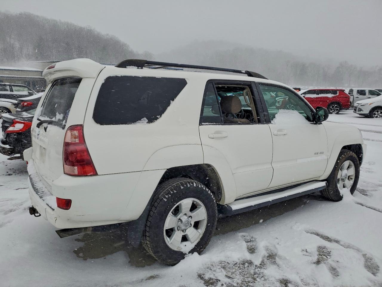 2005 TOYOTA 4RUNNER SR5 photo 3