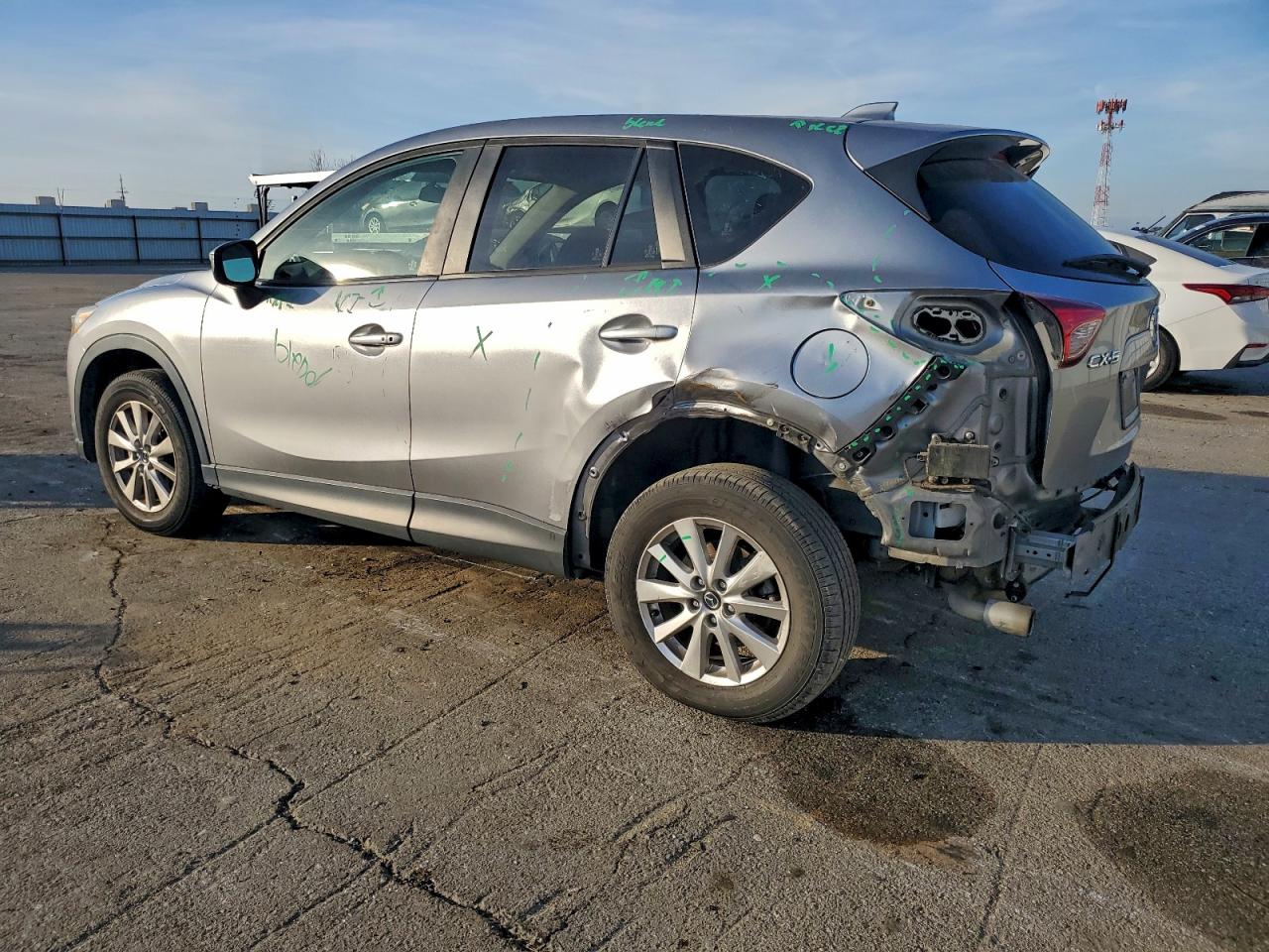 2015 MAZDA CX-5 TOURING photo 2