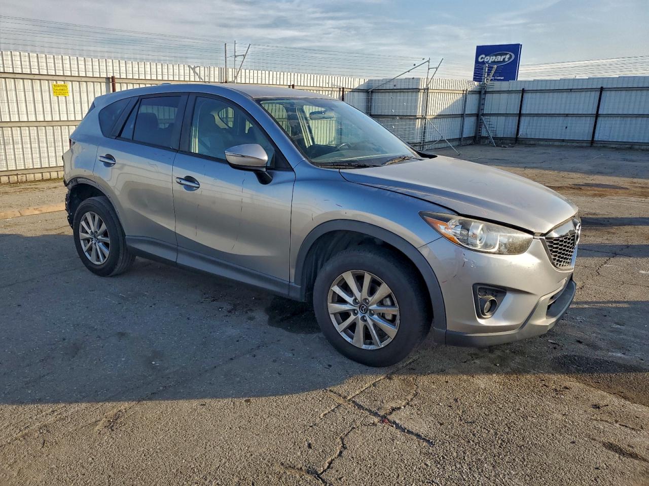 2015 MAZDA CX-5 TOURING photo 4