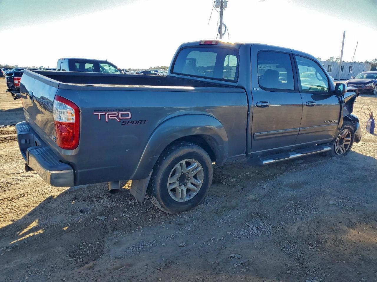 2005 TOYOTA TUNDRA DOUBLE CAB SR5 photo 3