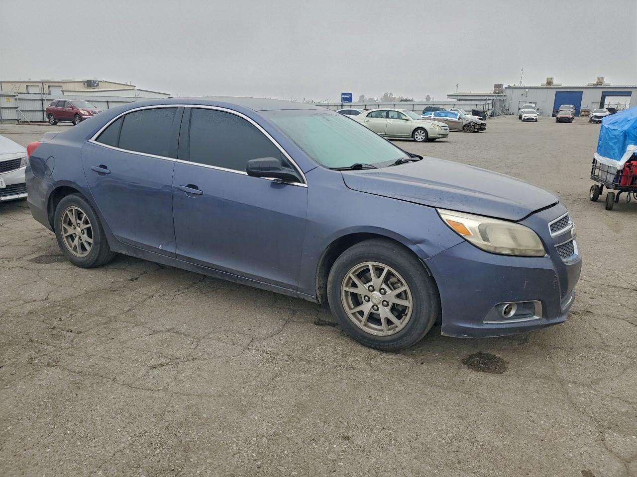 2013 CHEVROLET MALIBU LS photo 4
