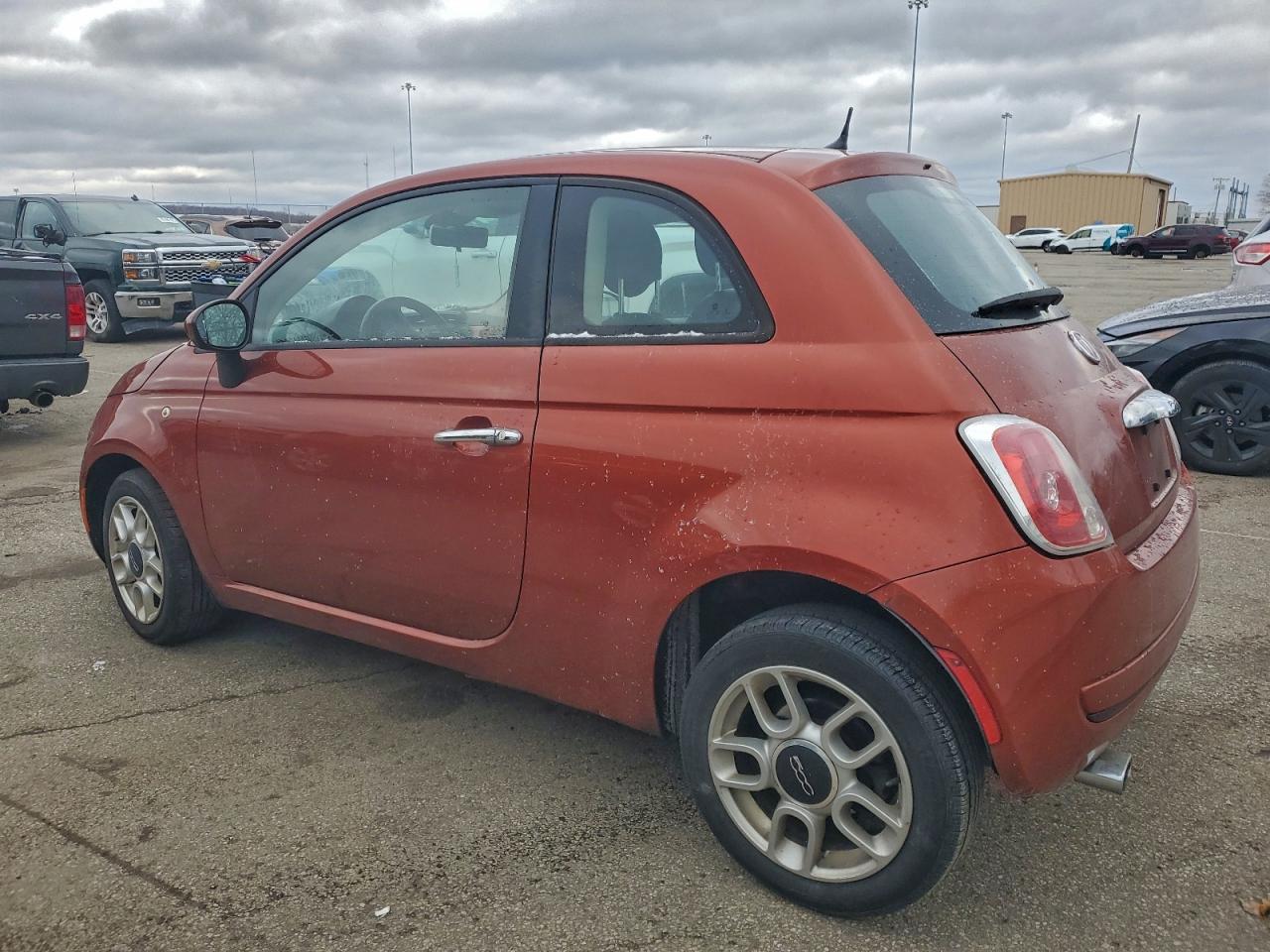 2013 FIAT 500 POP photo 2