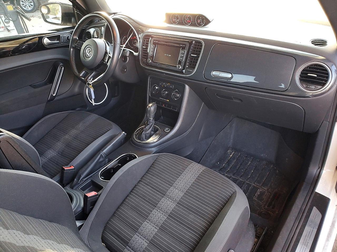 2013 VOLKSWAGEN BEETLE TURBO photo 8