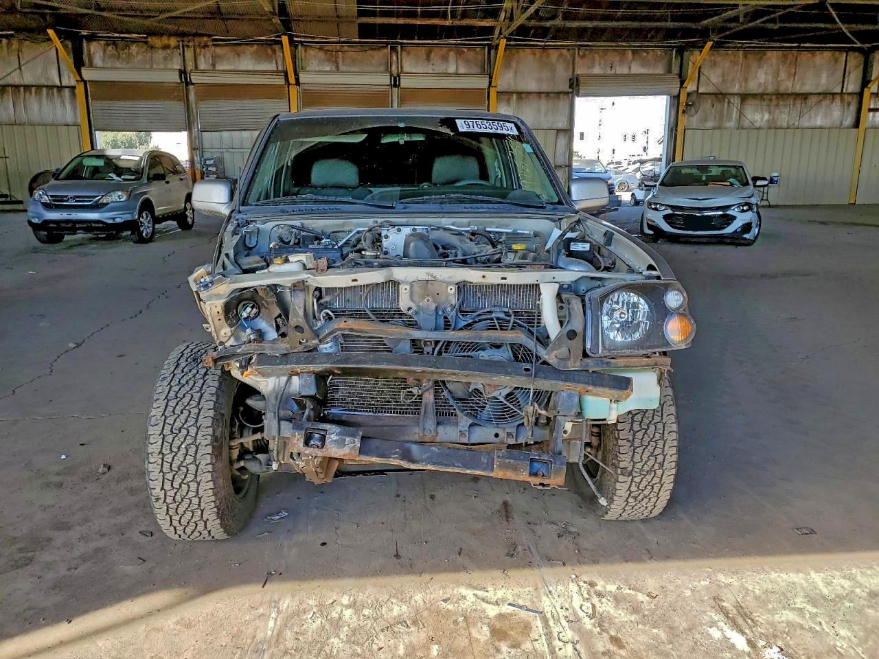 2001 NISSAN FRONTIER KING CAB SC photo 5