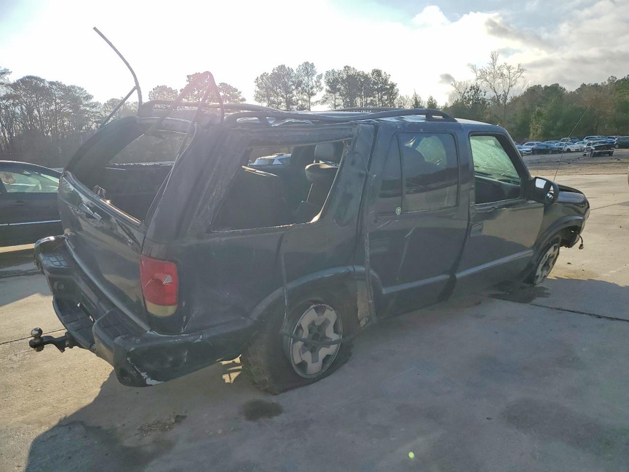 2002 CHEVROLET BLAZER photo 3