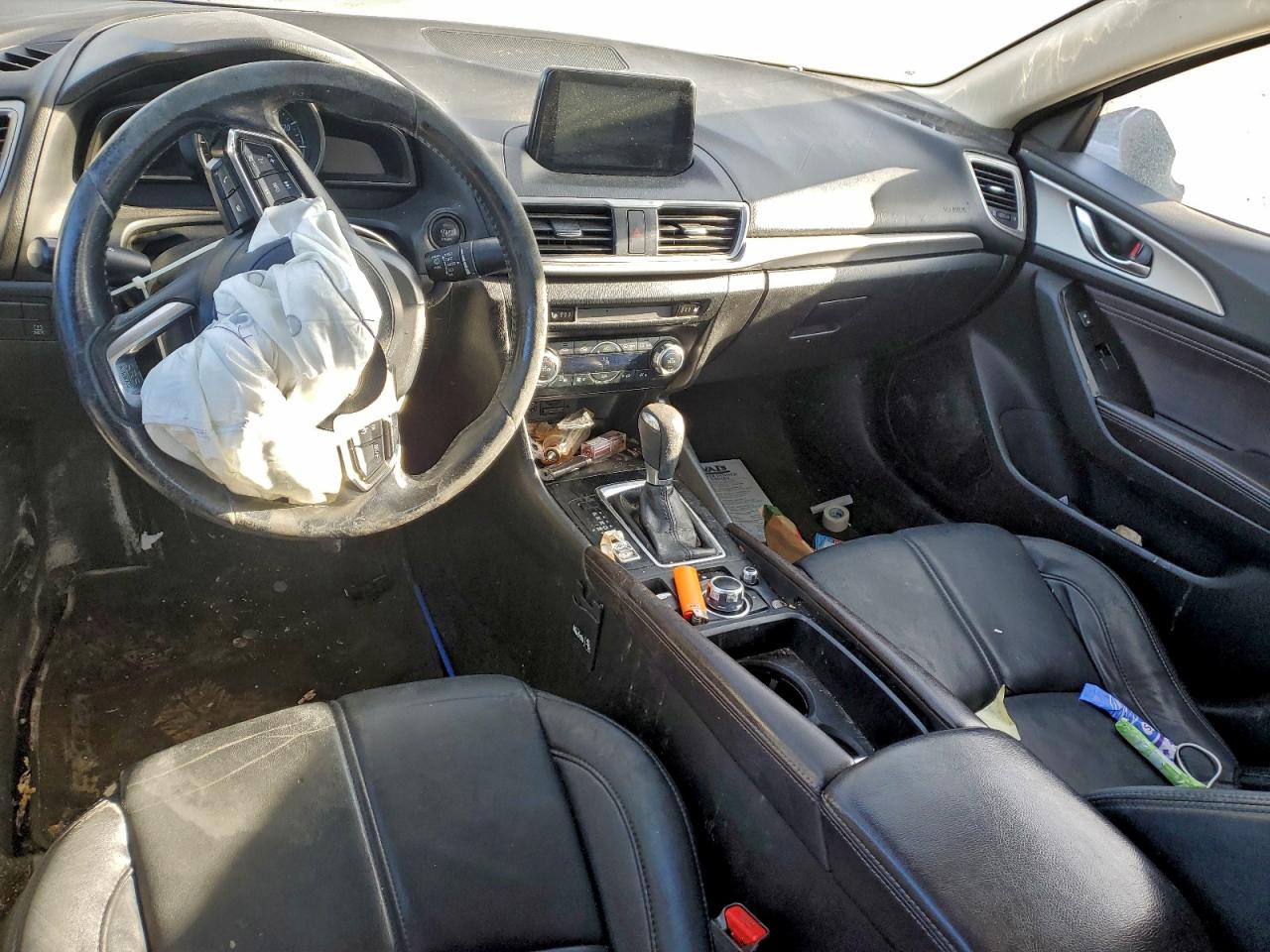 2017 MAZDA 3 TOURING photo 8