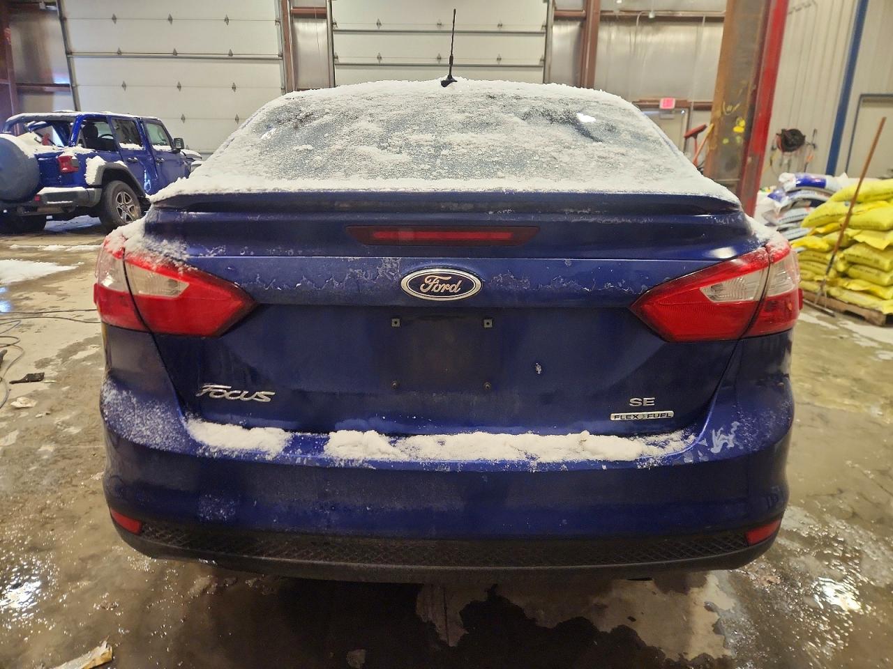 2013 FORD FOCUS SE photo 6