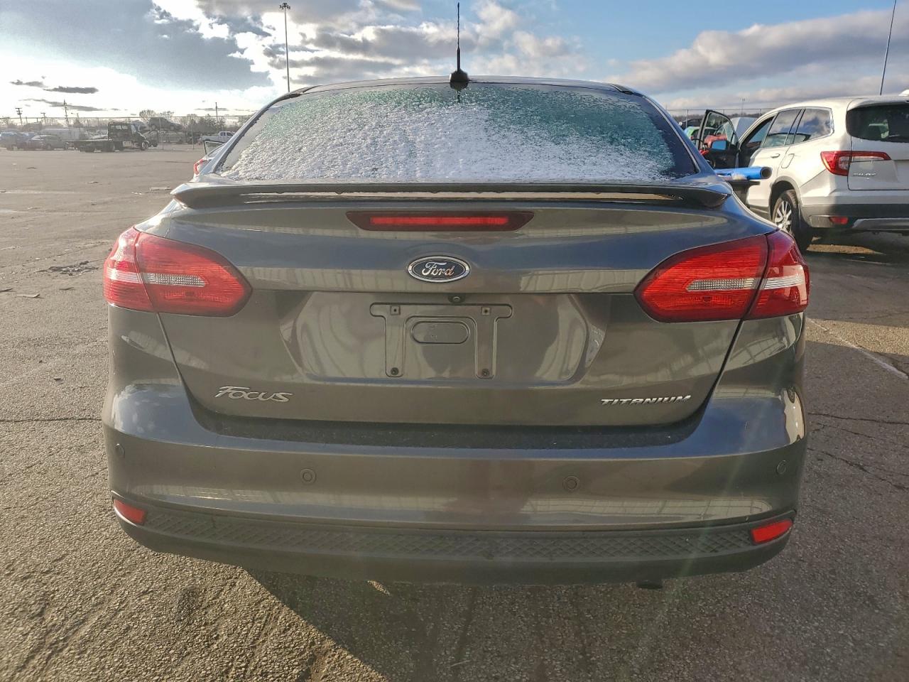 2017 FORD FOCUS TITANIUM photo 6