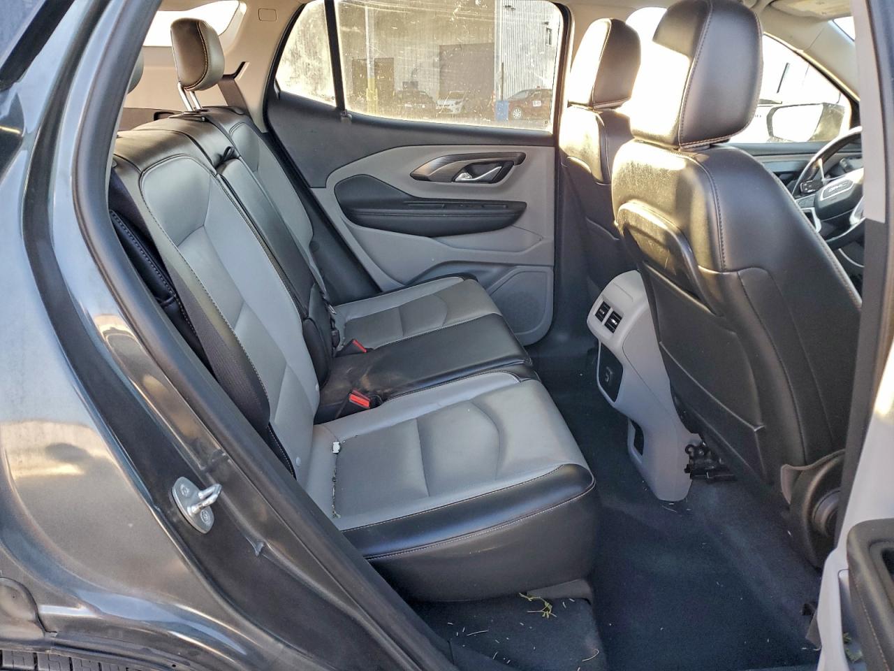 2020 GMC TERRAIN SLT photo 10