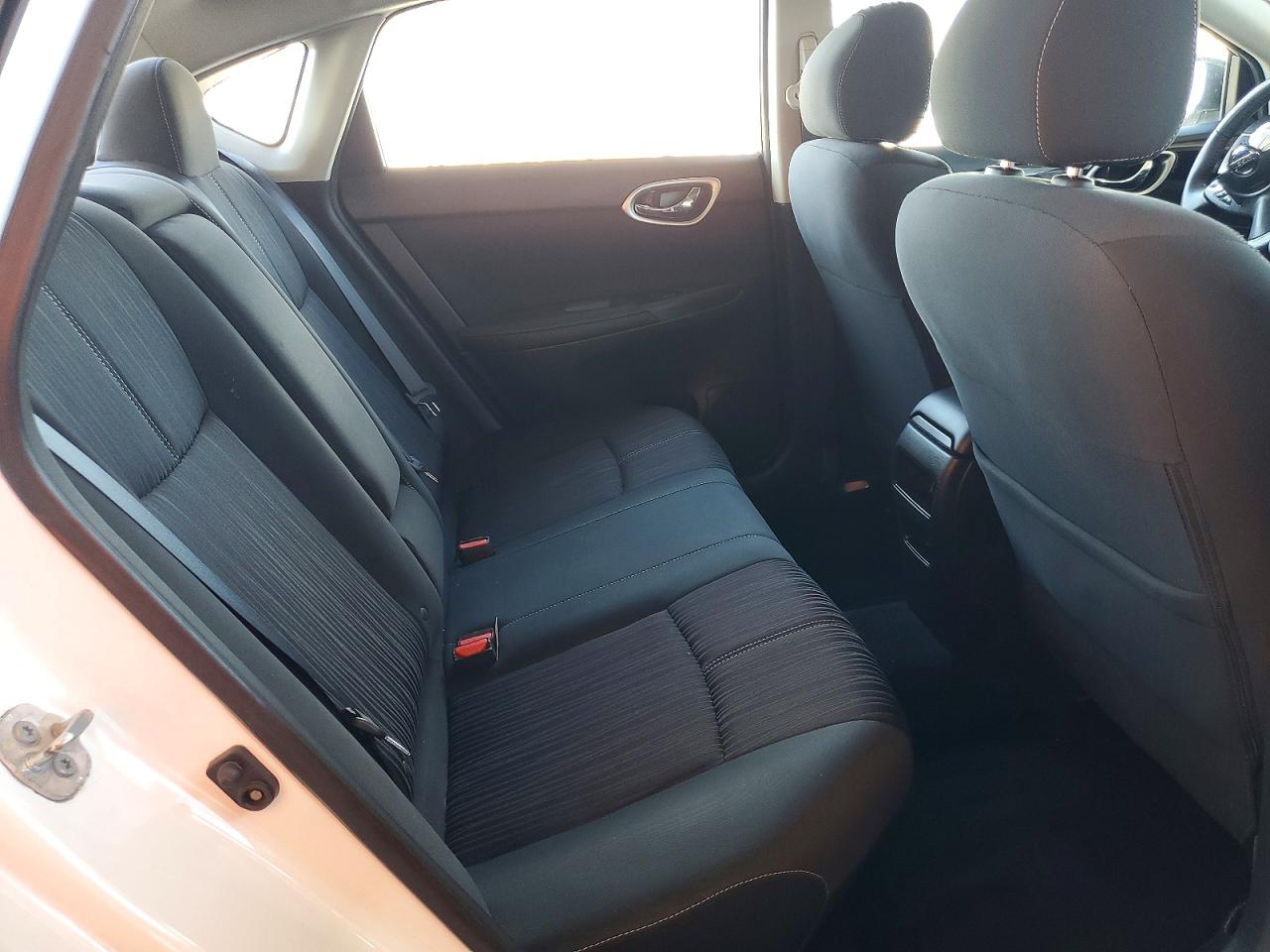 2017 NISSAN SENTRA S photo 10