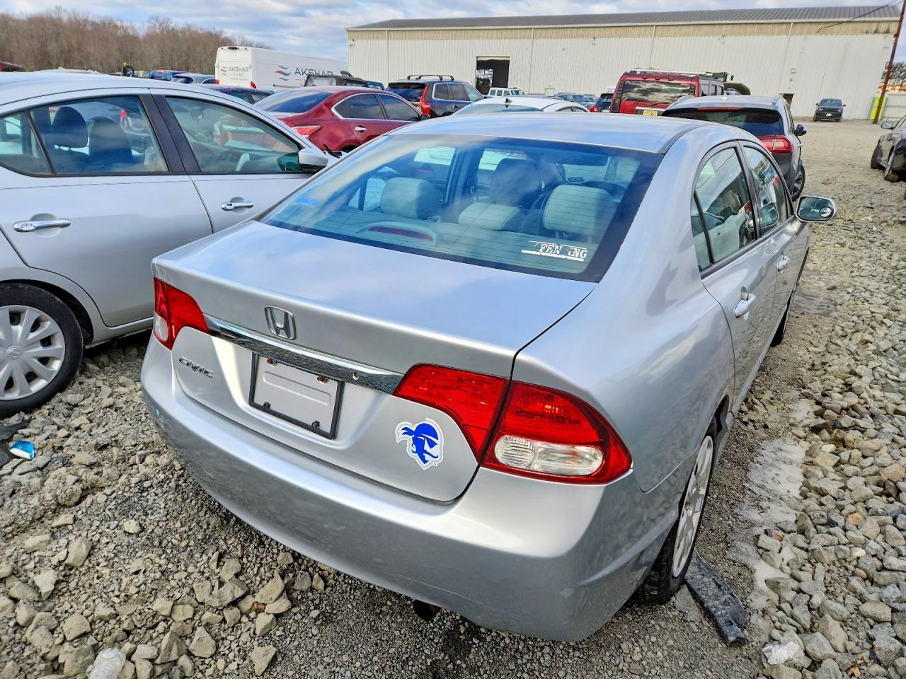 2011 HONDA CIVIC LX photo 6