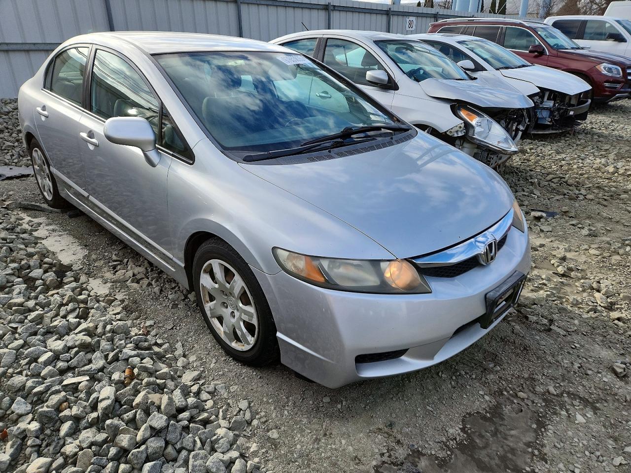 2011 HONDA CIVIC LX photo 4