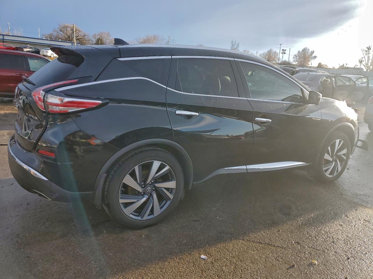 2017 NISSAN MURANO S photo 3