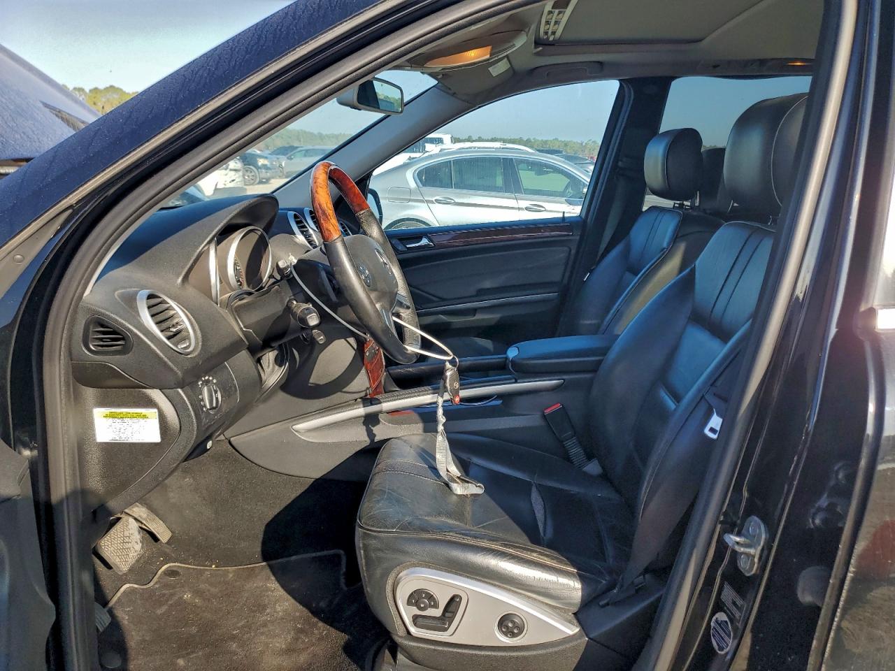 2009 MERCEDES-BENZ ML 550 photo 7
