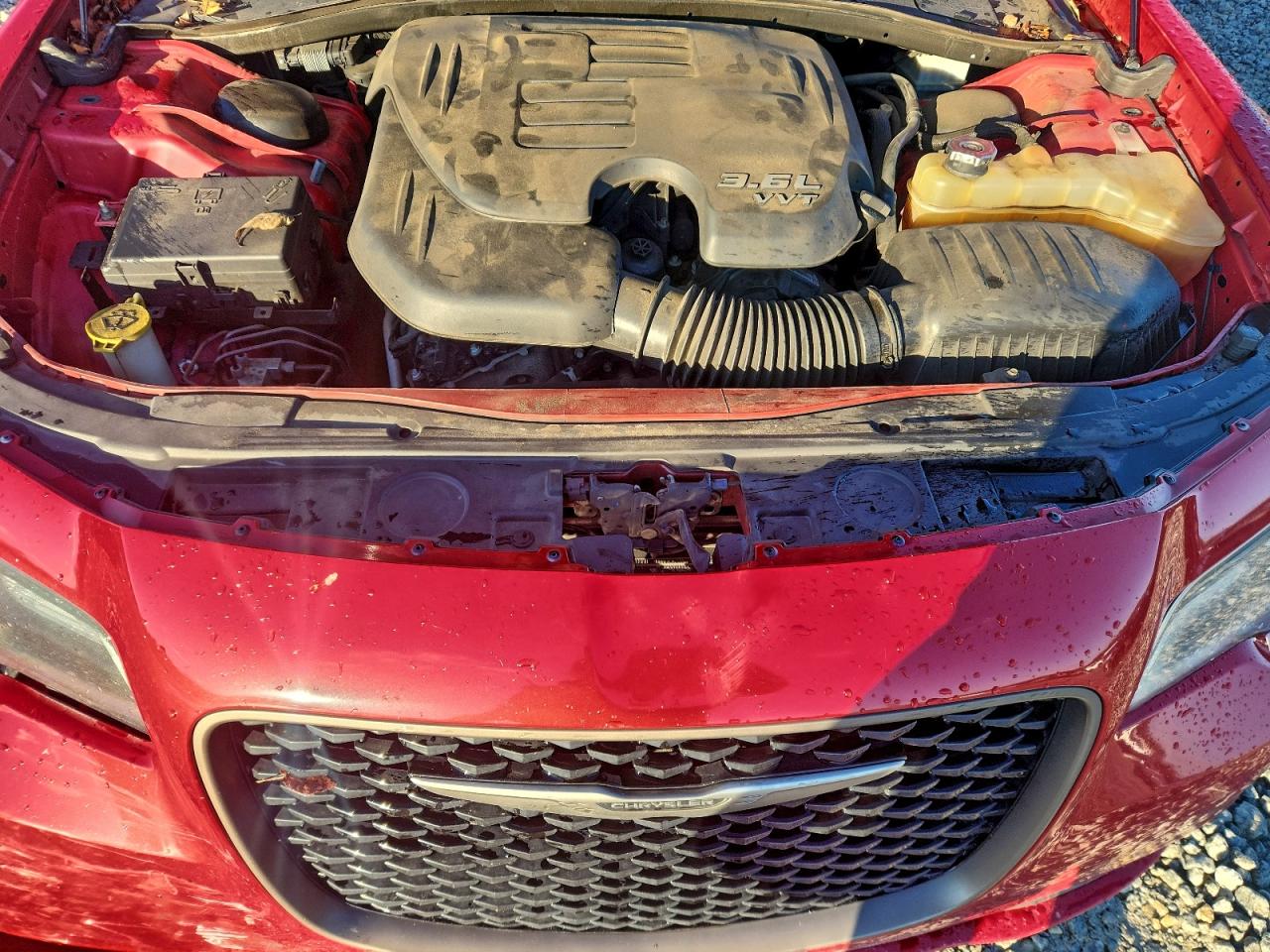 2016 CHRYSLER 300 S photo 11