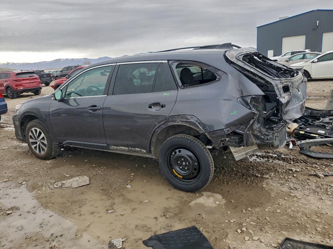 2025 SUBARU OUTBACK PREMIUM photo 2