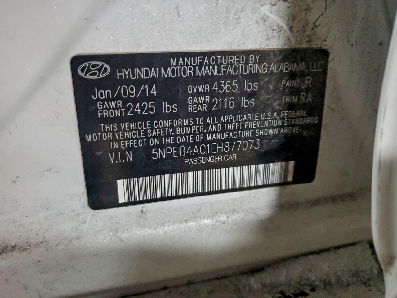 2014 HYUNDAI SONATA GLS photo 23
