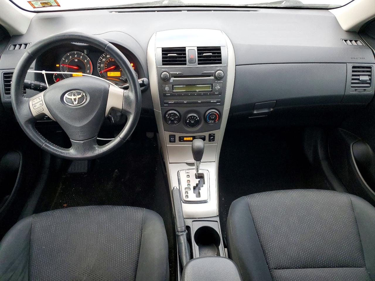 2010 TOYOTA COROLLA BASE photo 8
